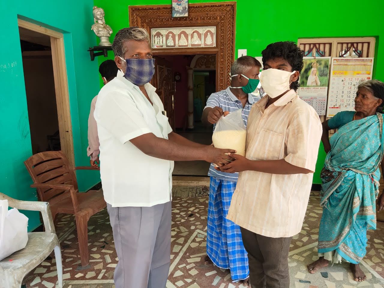 Hope Trust community relief distribution in Tiruvannamalai, photograph 4