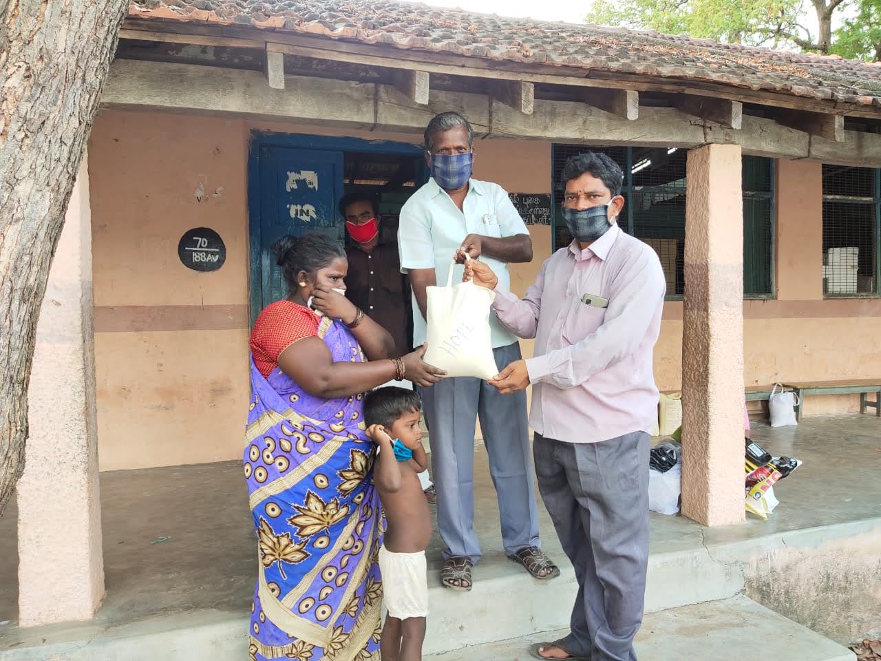 Hope Trust community relief distribution in Tiruvannamalai, photograph 10