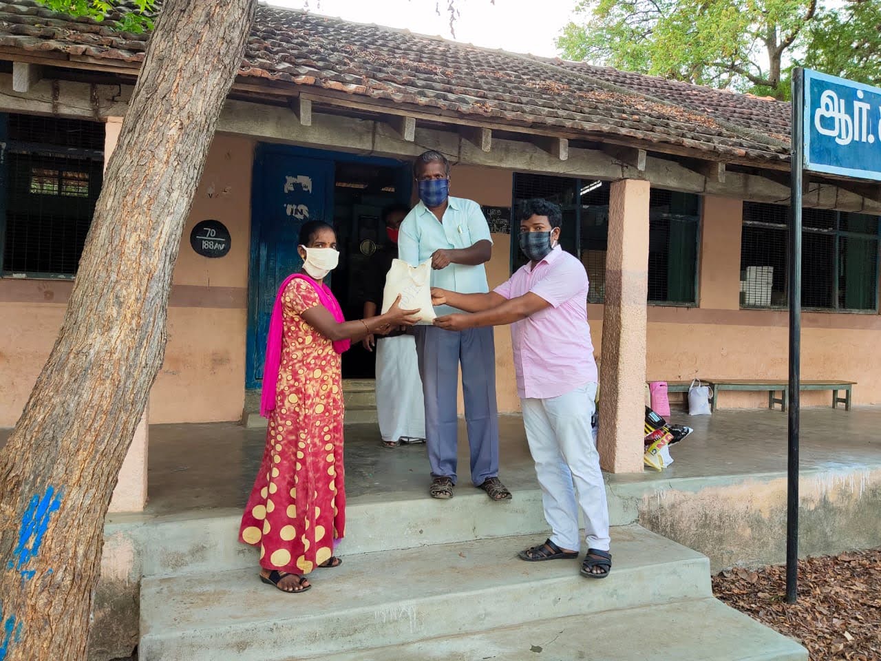 Hope Trust community relief distribution in Tiruvannamalai, photograph 17